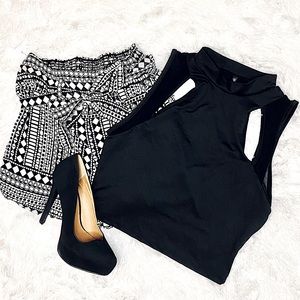 Love Culture Black Crop Top (Large)